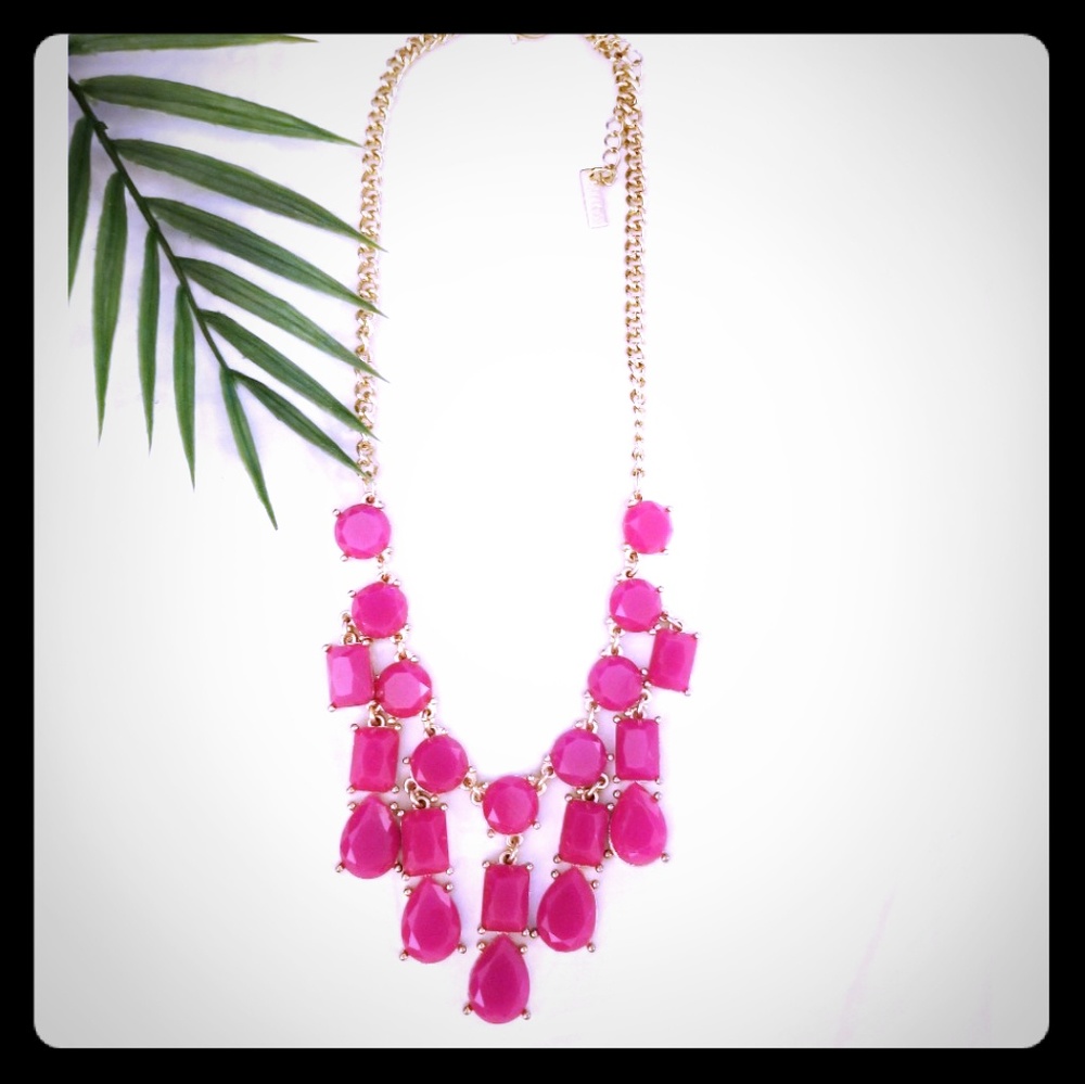MIKA Necklace